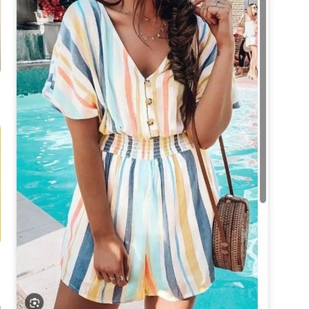 EUC Abercrombie & Fitch Striped V-Neck Button Pockets Romper in L